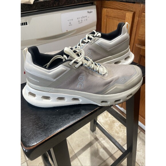 On Cloud Cloudnova X Beige Niagara Athletic Sneakers Shoes Mens Size 13 - Picture 1 of 5